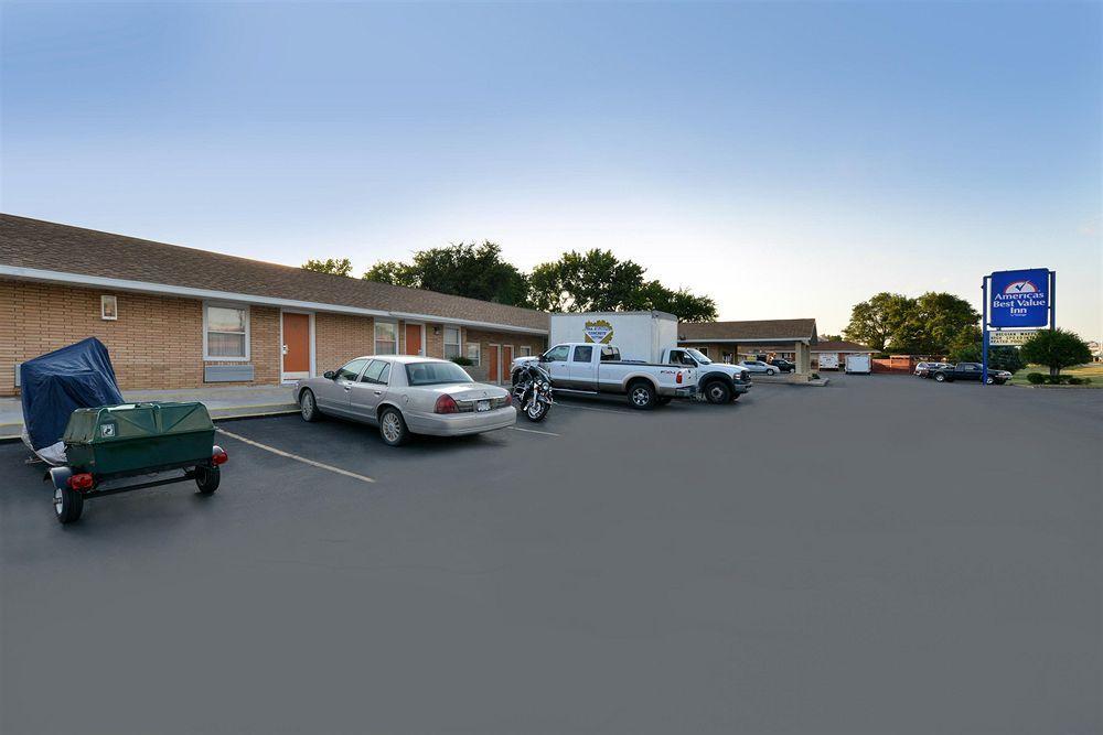 Corn Palace Inn Mitchell Buitenkant foto