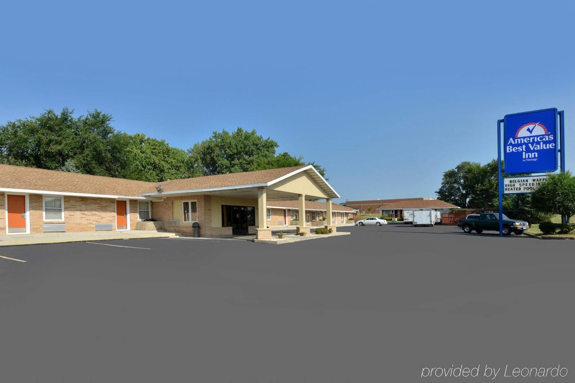 Corn Palace Inn Mitchell Buitenkant foto